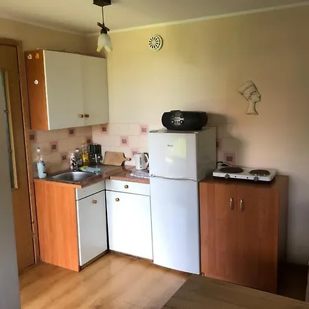 Domek Nad Jeziorem 2 Domek letniskowy *